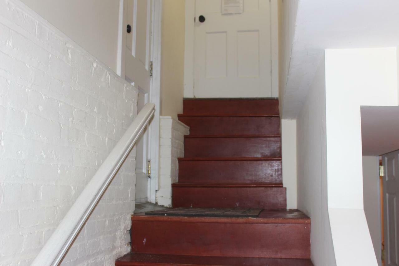 Comfy Basement Home 2 Bdrm1Den 3Queen Beds Washington Exterior foto